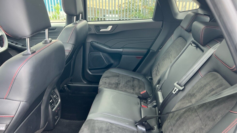 Used Ford Kuga 2022 for sale - 75921937: Photo 14