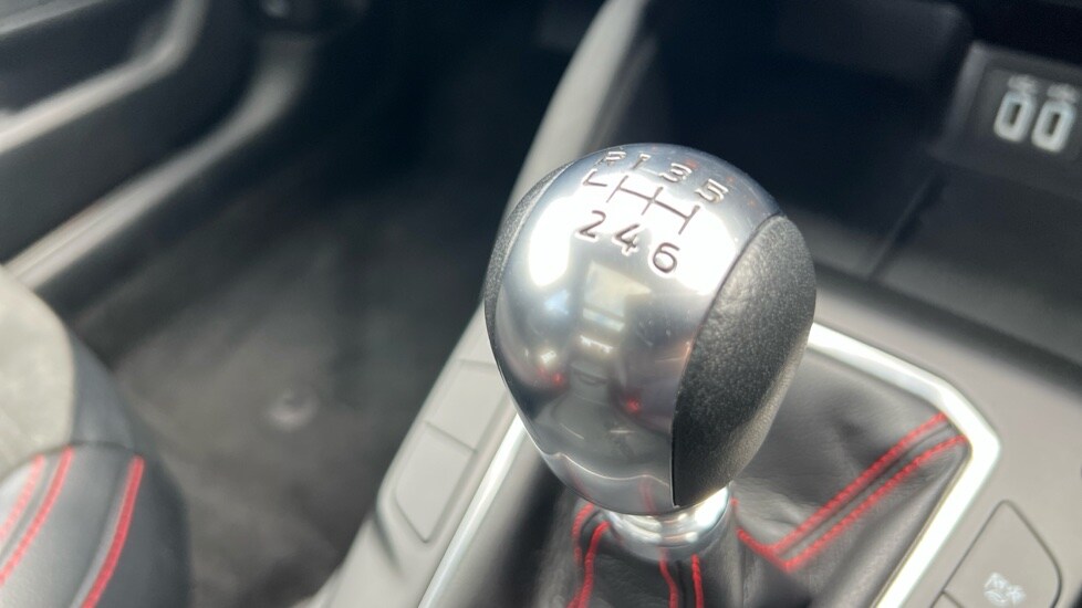 Used Ford Kuga 2022 for sale - 75921937: Photo 30