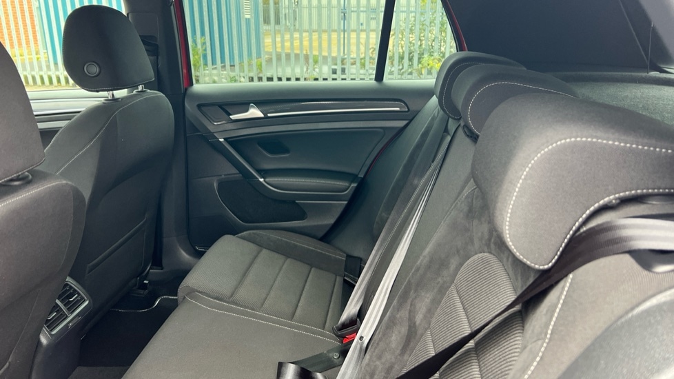 Used Volkswagen Golf 2018 for sale - 76459015: Photo 14