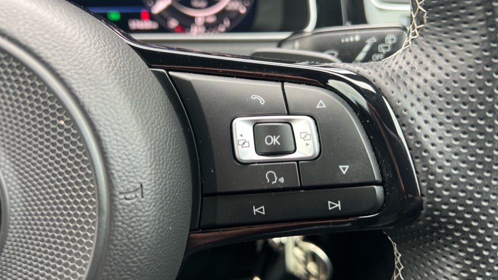 Used Volkswagen Golf 2018 for sale - 76459015: Photo 23