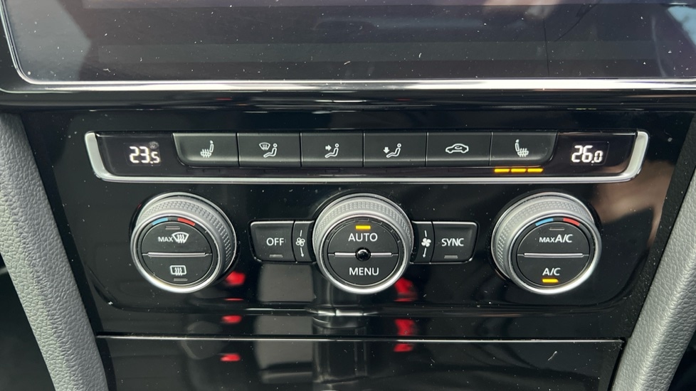 Used Volkswagen Golf 2018 for sale - 76459015: Photo 53