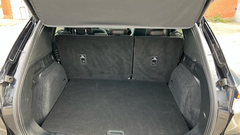 Used Ford Kuga 2022 for sale - 76856363: Photo 15