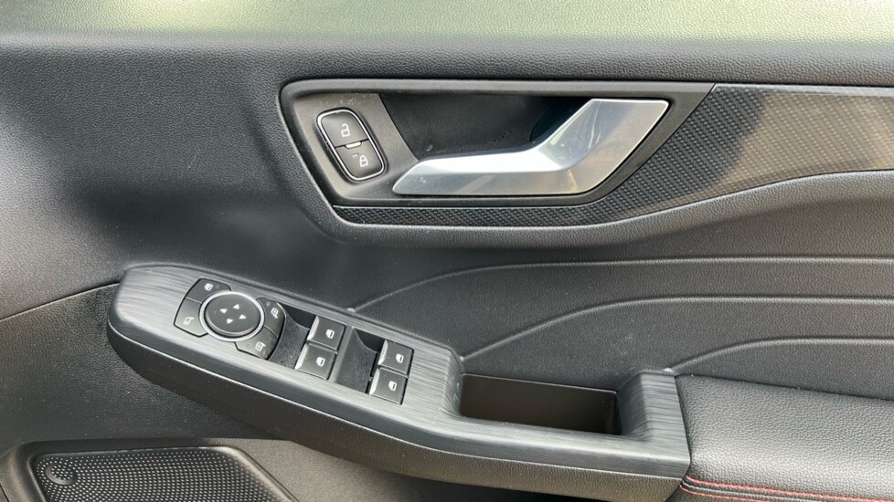 Used Ford Kuga 2022 for sale - 76856363: Photo 30