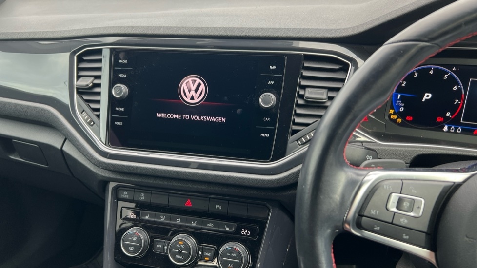 Used Volkswagen T-Roc 2018 for sale - 76328064: Photo 12