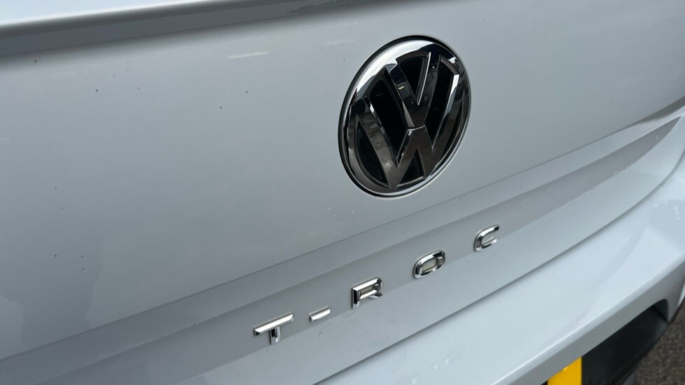 Used Volkswagen T-Roc 2018 for sale - 76328064: Photo 22