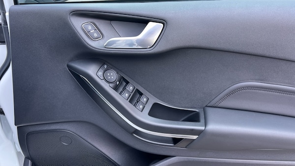 Used Ford Fiesta 2022 for sale - 76311961: Photo 32