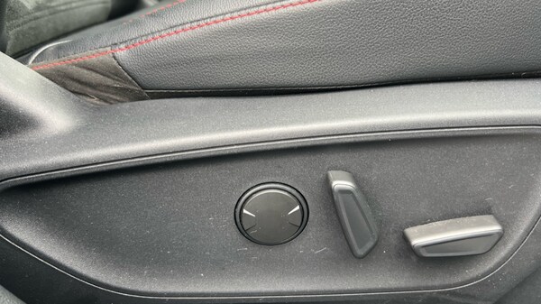Used Ford Kuga 2022 for sale - 76217293: Photo 36