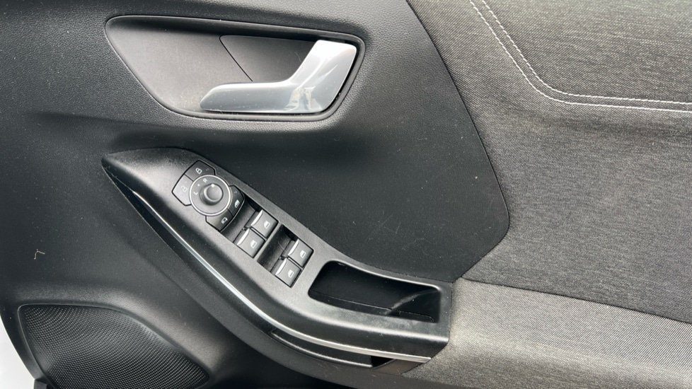 Used Ford Puma 2023 for sale - 76870326: Photo 30