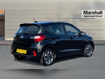 Used Hyundai i10 2023 for sale - 75471792: Photo