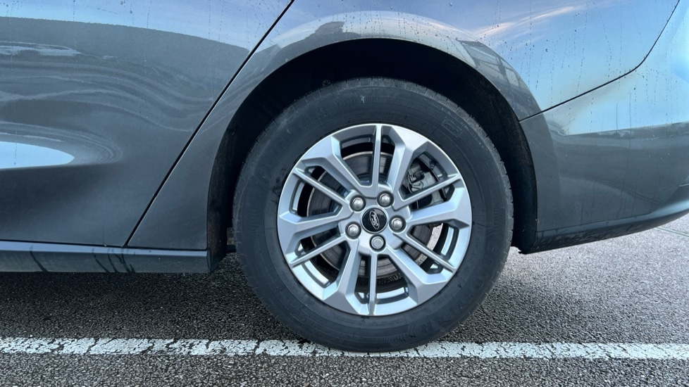 Used Ford Focus 2023 for sale - 76977819: Photo 18