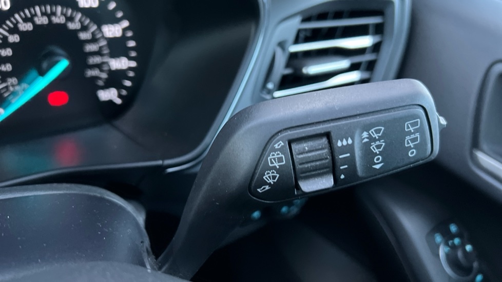 Used Ford Focus 2023 for sale - 76977819: Photo 24