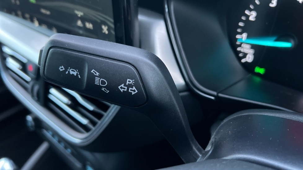 Used Ford Focus 2023 for sale - 76977819: Photo 25