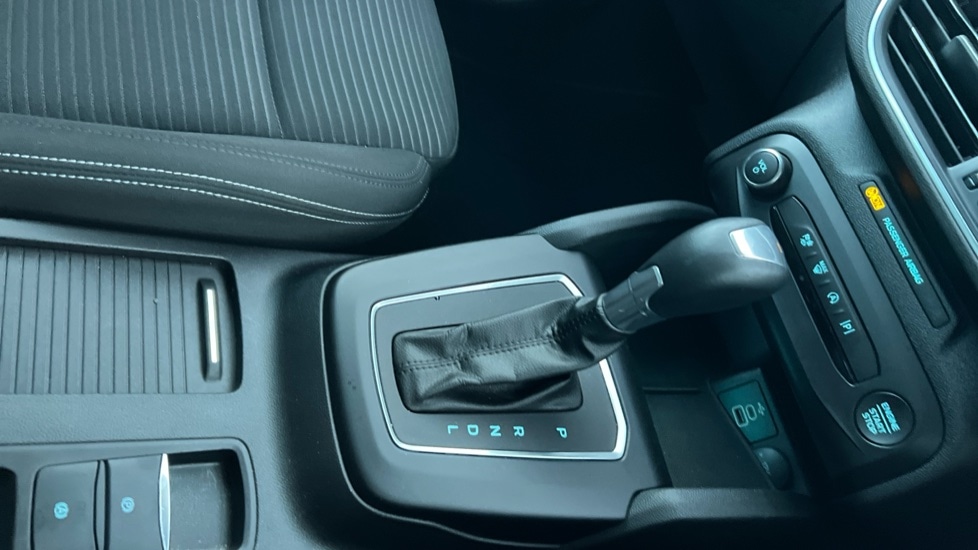 Used Ford Focus 2023 for sale - 76977819: Photo 27