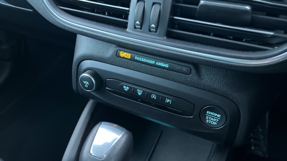 Used Ford Focus 2023 for sale - 76977819: Photo 29