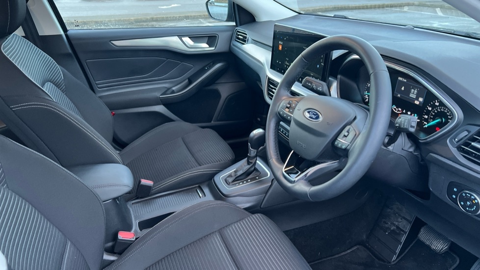 Used Ford Focus 2023 for sale - 76977819: Photo 9