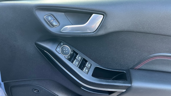 Used Ford Fiesta 2021 for sale - 76183924: Photo 32