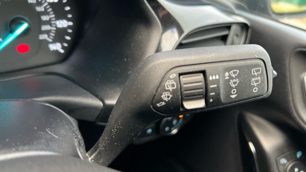 Used Ford Fiesta 2022 for sale - 76872780: Photo 24