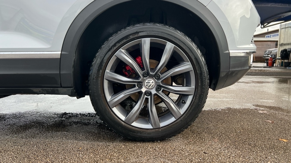 Used Volkswagen T-Roc 2018 for sale - 76870394: Photo 18