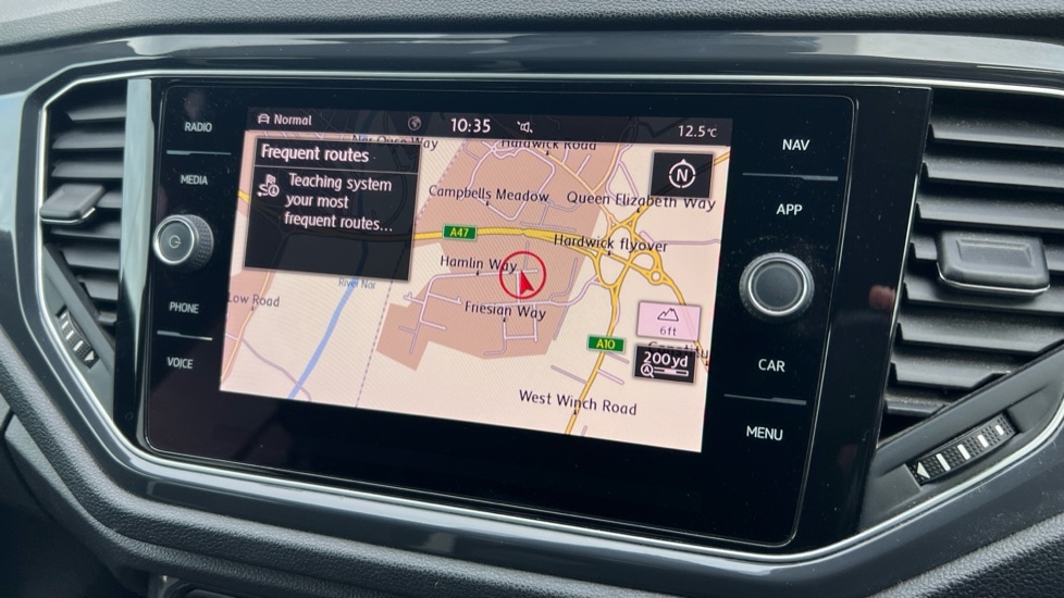 Used Volkswagen T-Roc 2018 for sale - 76870394: Photo 29