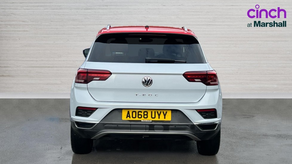 Used Volkswagen T-Roc 2018 for sale - 76870394: Photo 4