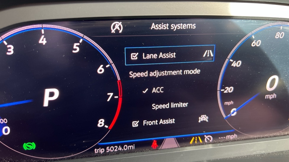 Used Volkswagen T-Roc 2018 for sale - 76870394: Photo 51