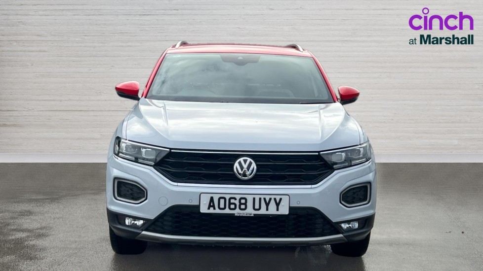 Used Volkswagen T-Roc 2018 for sale - 76870394: Photo 8