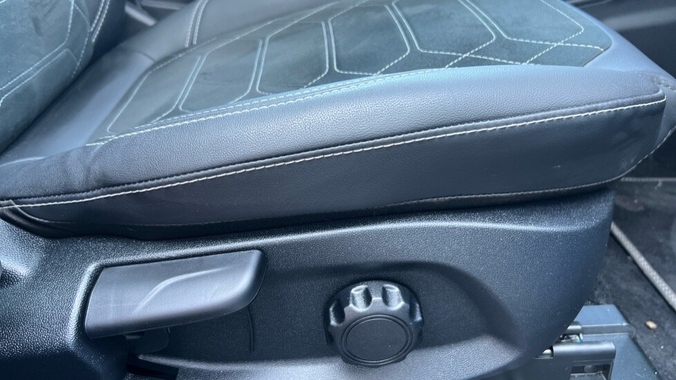 Used Ford Puma 2025 for sale - 76868602: Photo 36