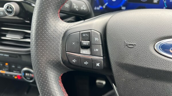 Used Ford Kuga 2022 for sale - 76254986: Photo 23