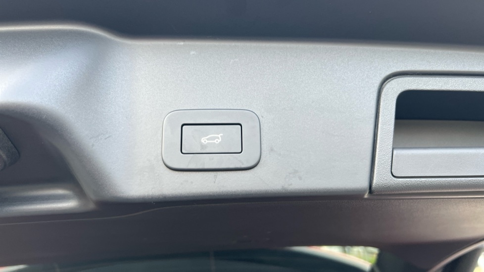 Used Land Rover Range Rover Evoque 2023 for sale - 76872845: Photo 46