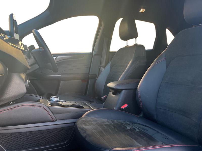 Used Ford Kuga 2023 for sale - 76835688: Photo 17