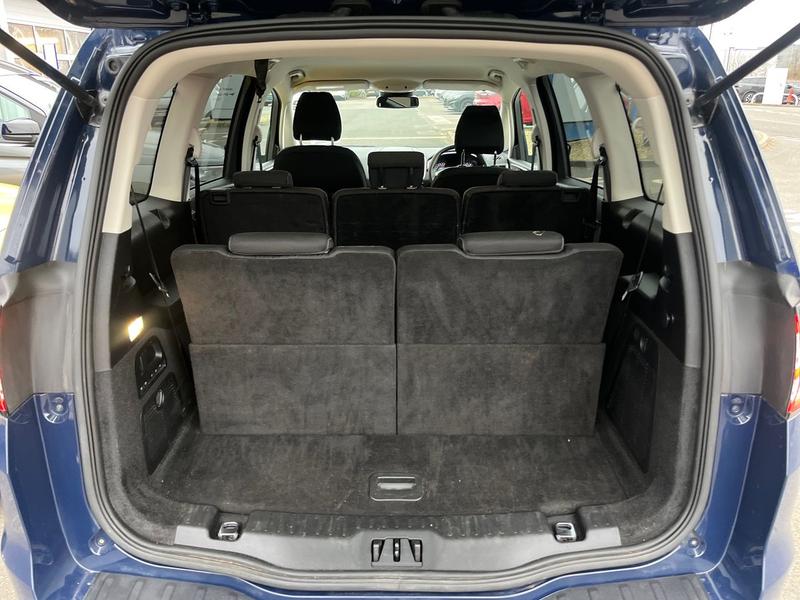 Used Ford Galaxy 2022 for sale - 77064035: Photo 19