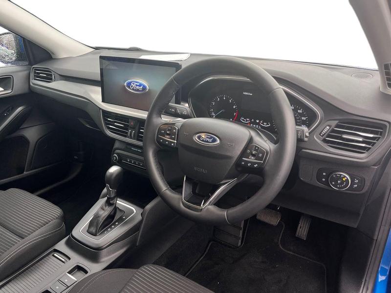 Used Ford Focus 2023 for sale - 76835542: Photo 11