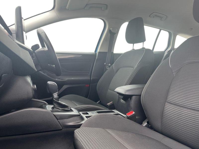 Used Ford Focus 2023 for sale - 76835542: Photo 17