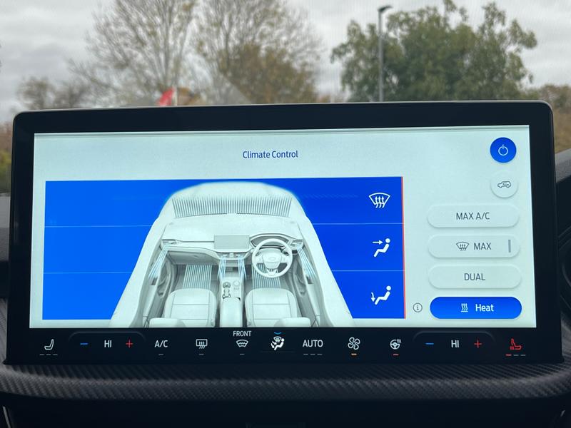 Used Ford Kuga 2024 for sale - 76835694: Photo 24