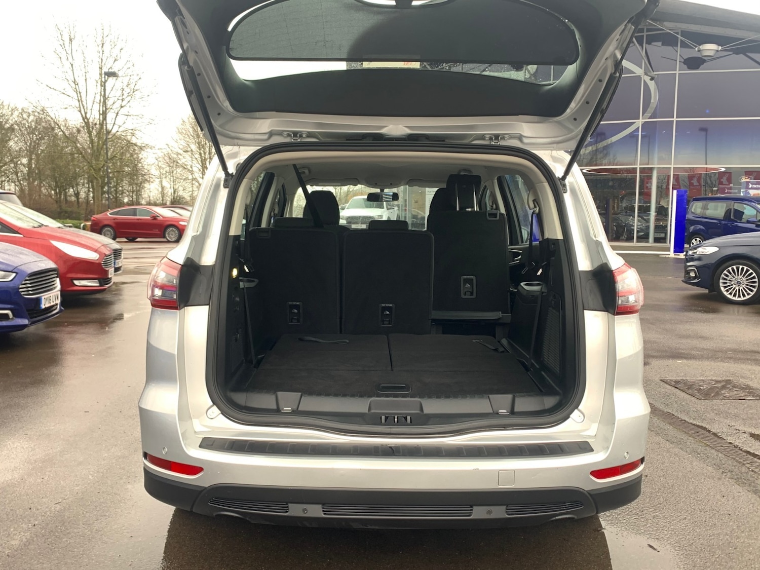 Used Ford S-Max 2017 for sale - 56542198: Photo 10