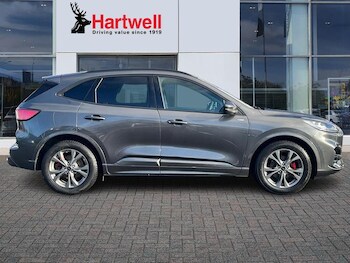 Used Ford Kuga 2023 for sale - 77165718: Photo