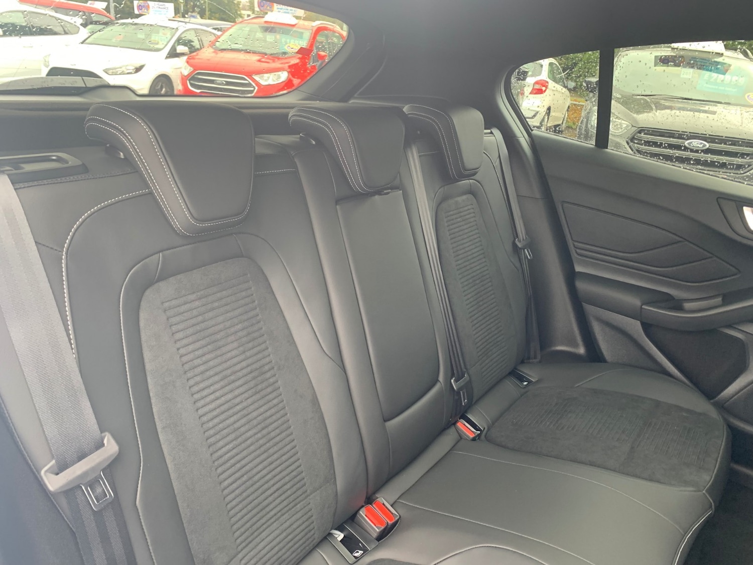 Used Ford Focus for sale - 54853192: Photo 6