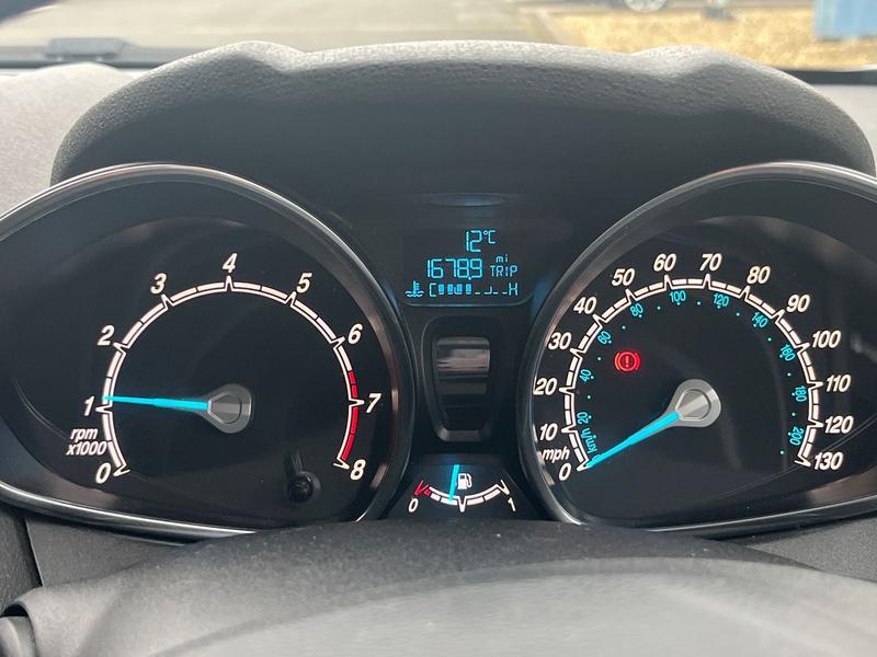 Used Ford Fiesta 2015 for sale - 76960764: Photo 15