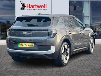 Used Ford Explorer 2025 for sale - 76960863: Photo