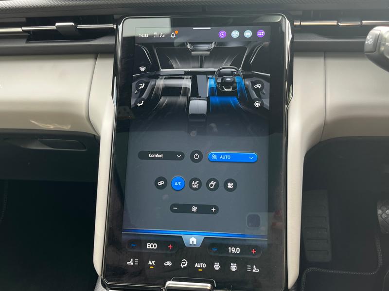 Used Ford Explorer 2025 for sale - 76835656: Photo 21