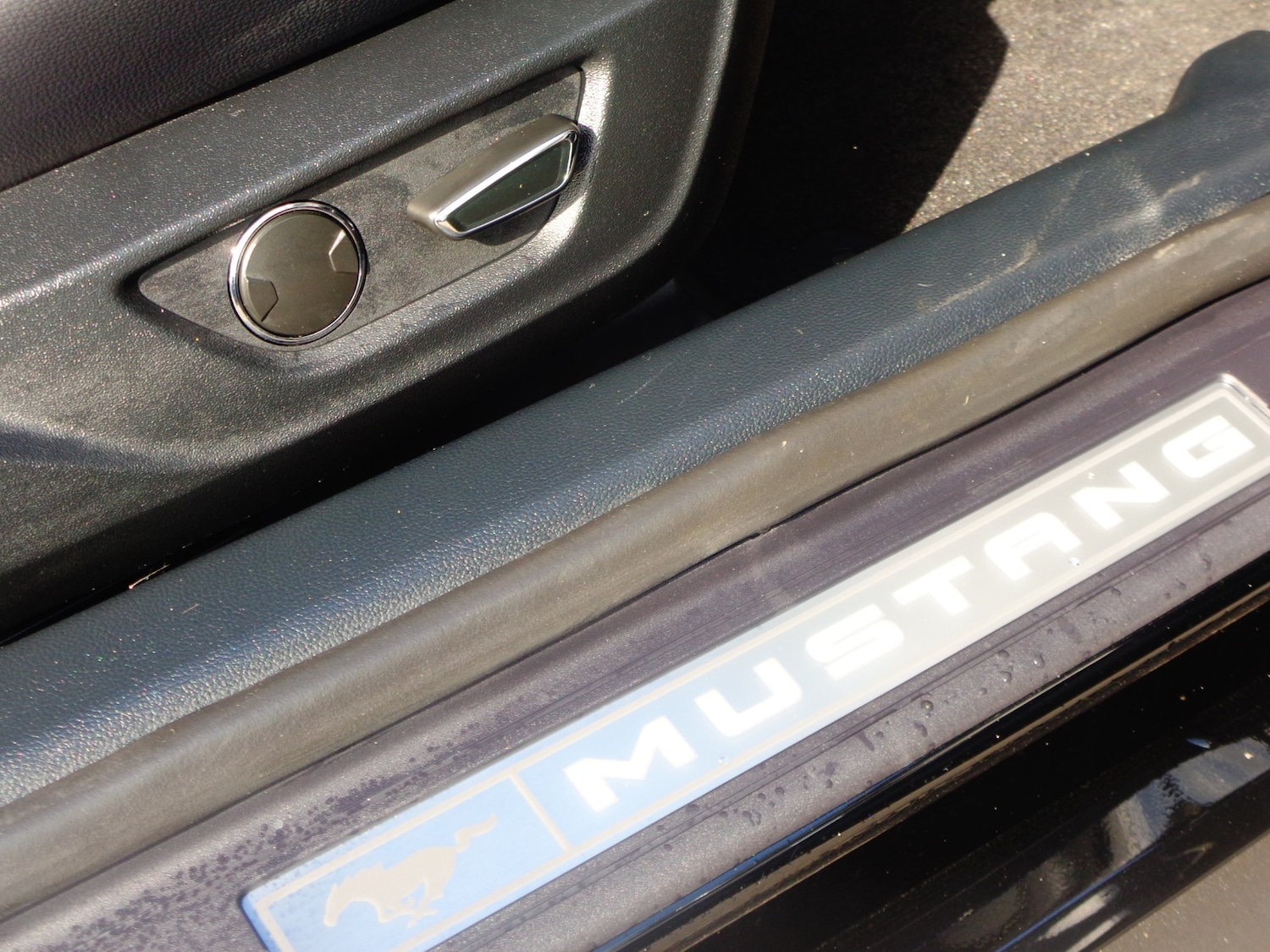 Used Ford Mustang for sale - 54010772: Photo 6