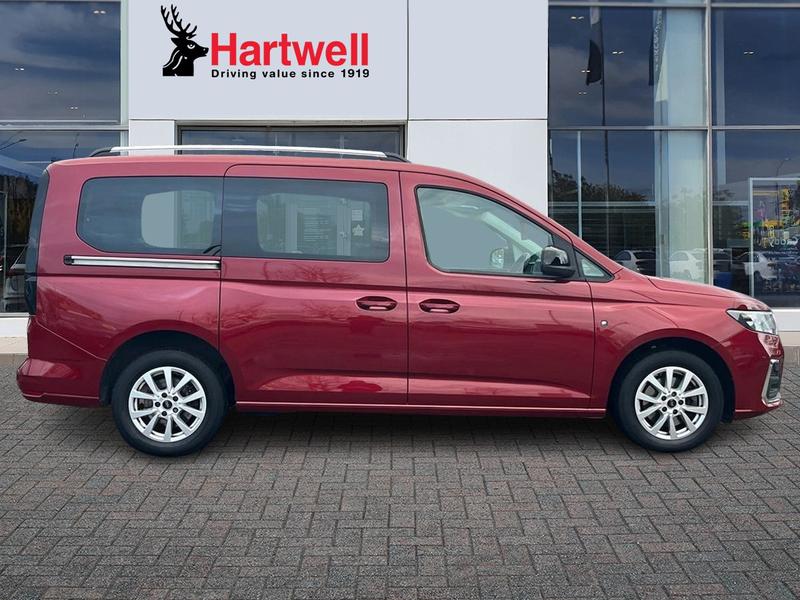 Used Ford Grand Tourneo Connect 2023 for sale - 76960825: Photo 2