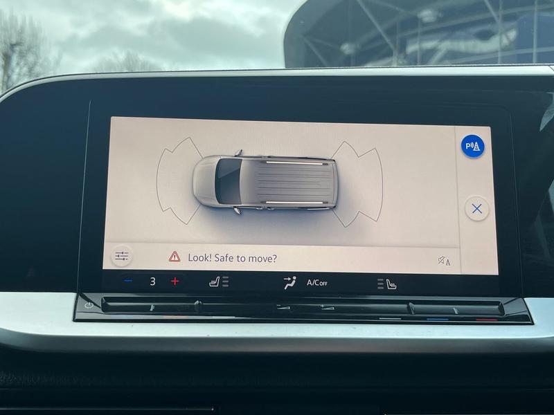 Used Ford Grand Tourneo Connect 2023 for sale - 76960825: Photo 20