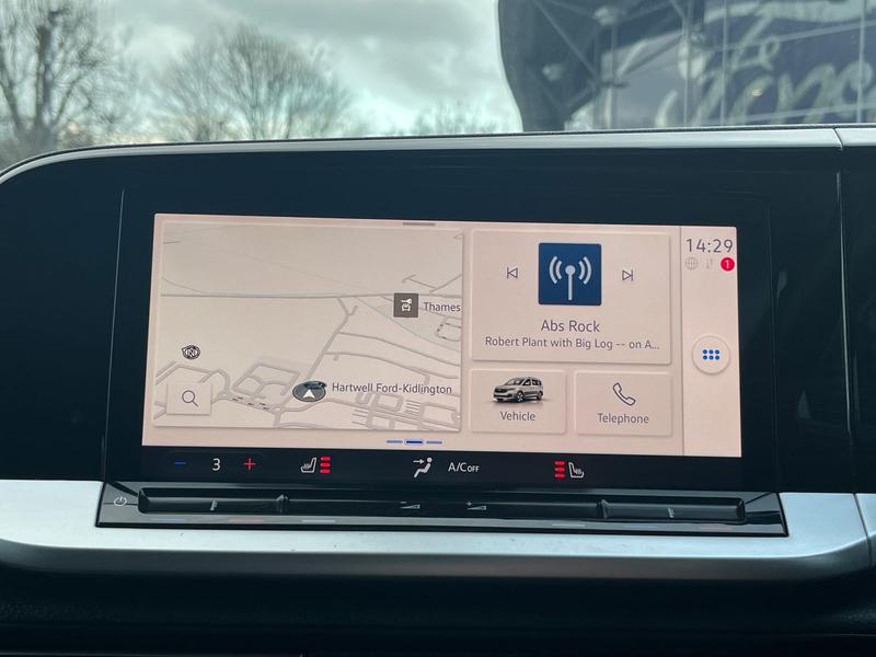 Used Ford Grand Tourneo Connect 2023 for sale - 76960825: Photo 21