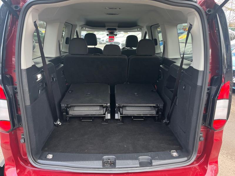 Used Ford Grand Tourneo Connect 2023 for sale - 76960825: Photo 23