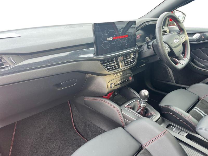 Used Ford Focus 2023 for sale - 77079560: Photo 16