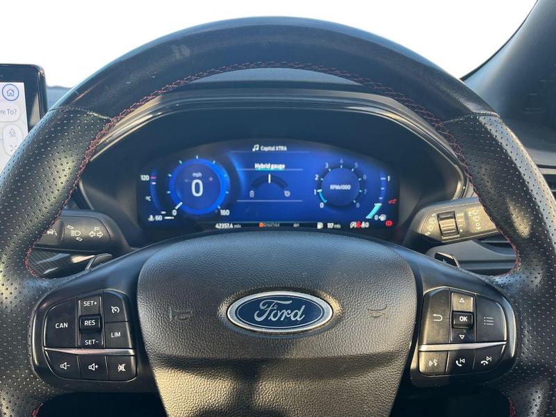 Used Ford Focus 2023 for sale - 77233707: Photo 14