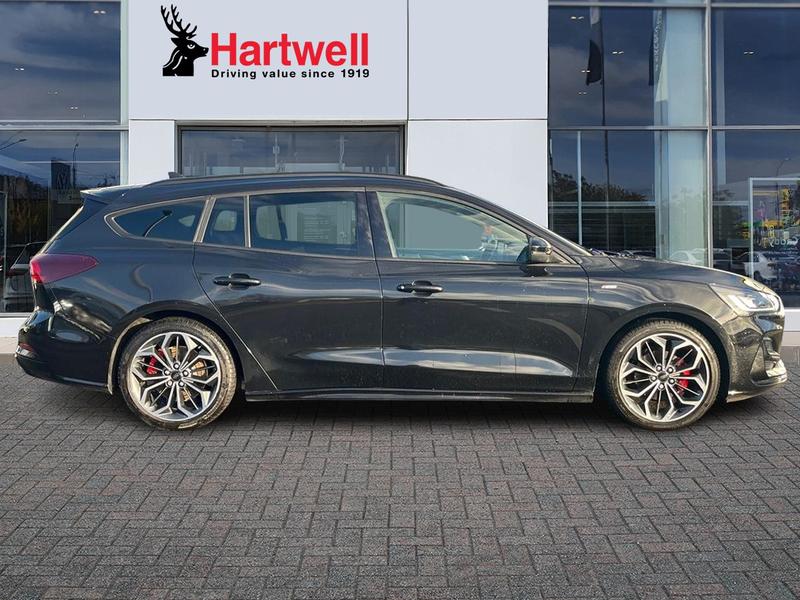 Used Ford Focus 2023 for sale - 77233707: Photo 2