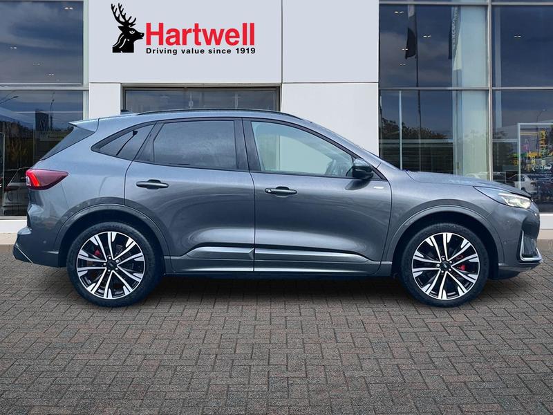 Used Ford Kuga 2025 for sale - 76835691: Photo 2