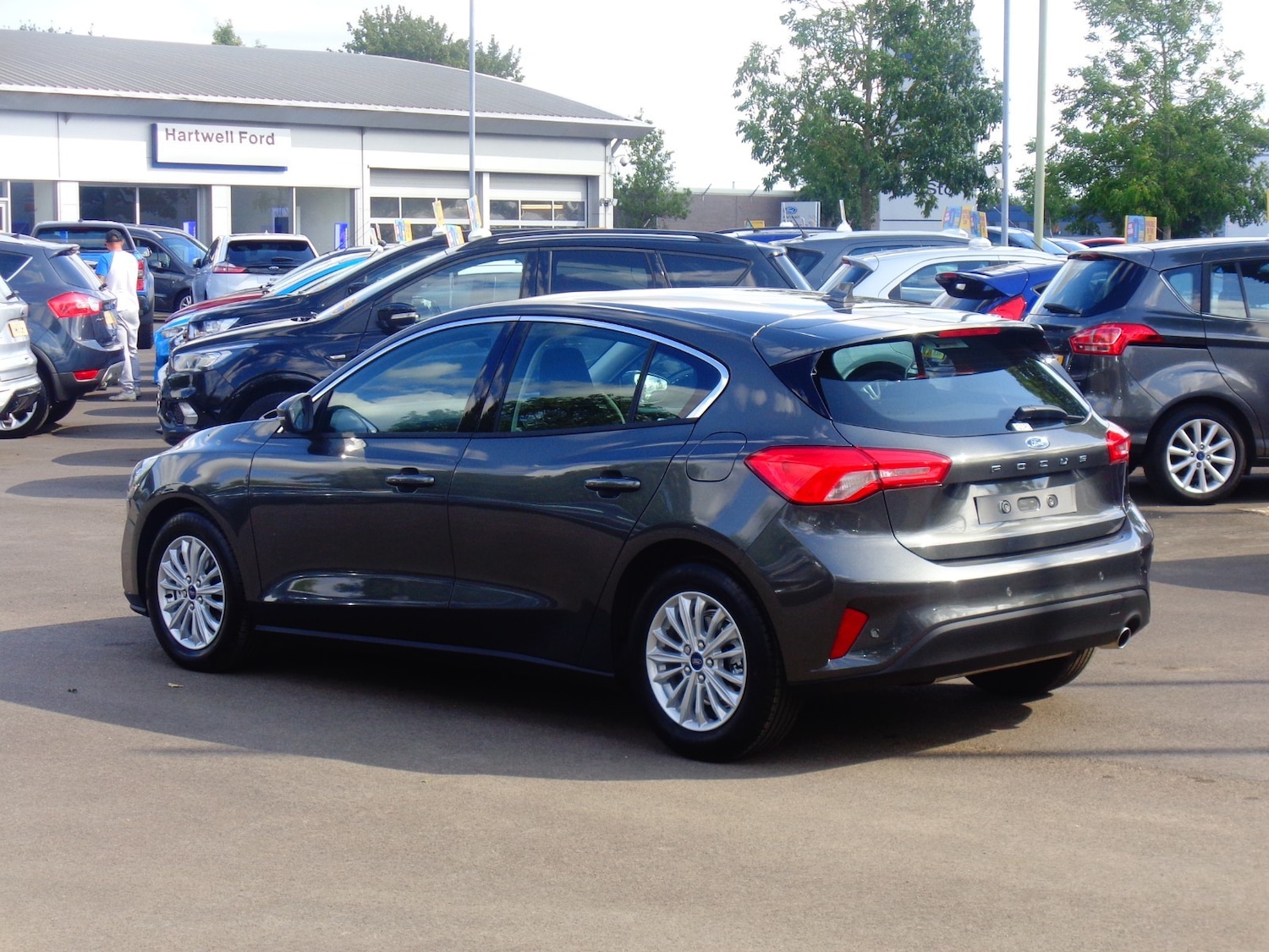 Used Ford Focus for sale - 54682815: Photo 2